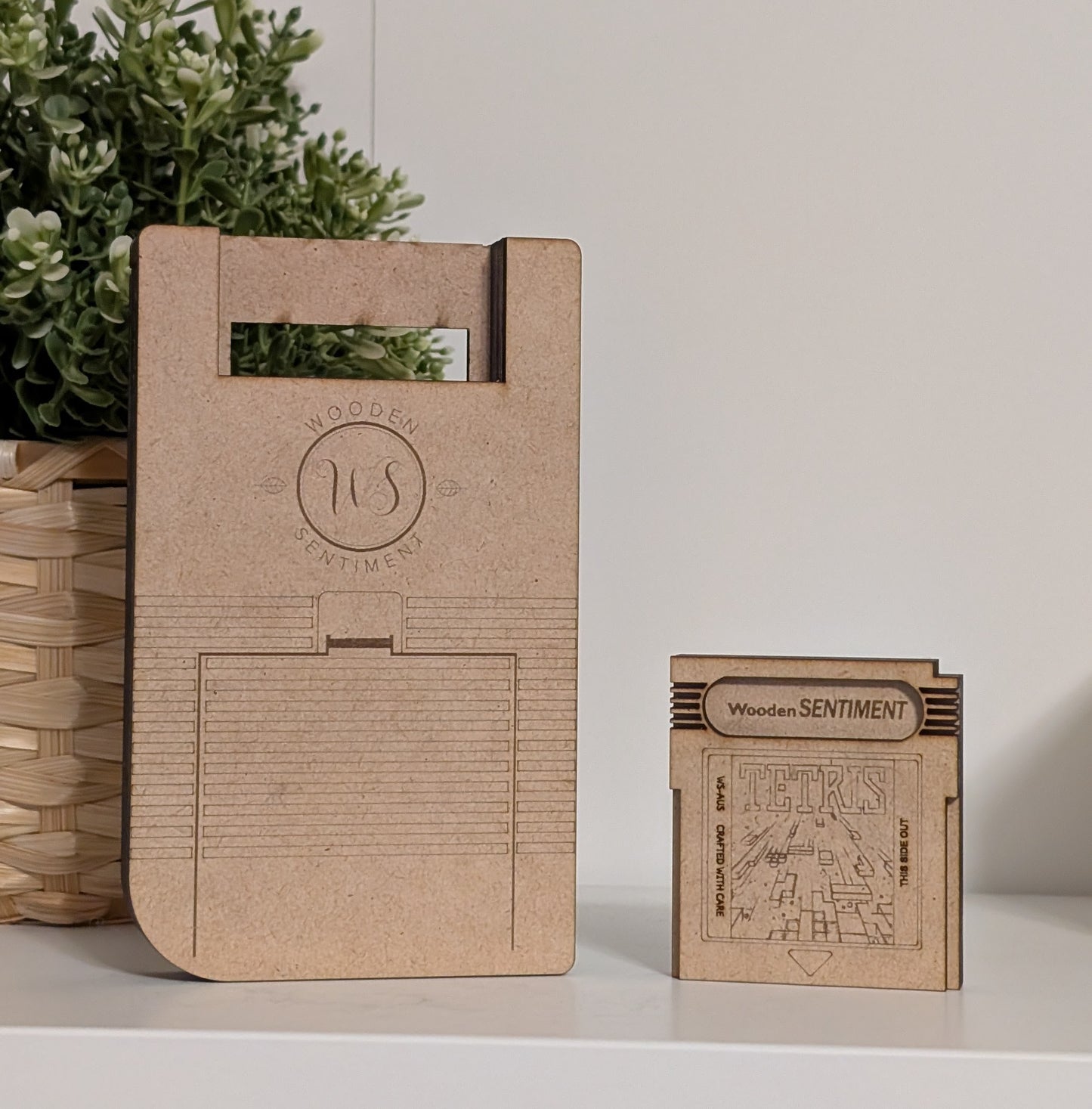 Wooden Handheld Console Tribute + Tetris Cartridge